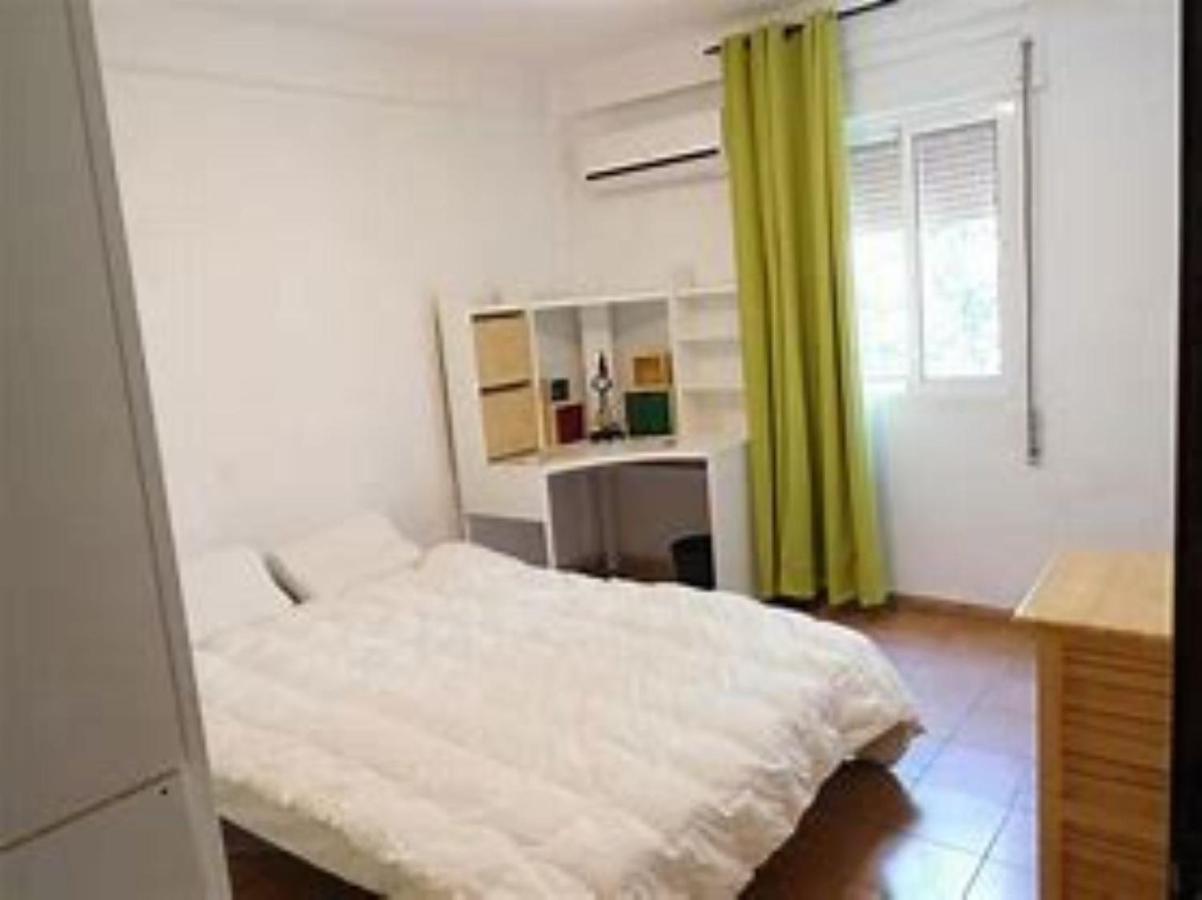 Hemel Short Stay เฮเมลเฮมพ์สเตด ภายนอก รูปภาพ