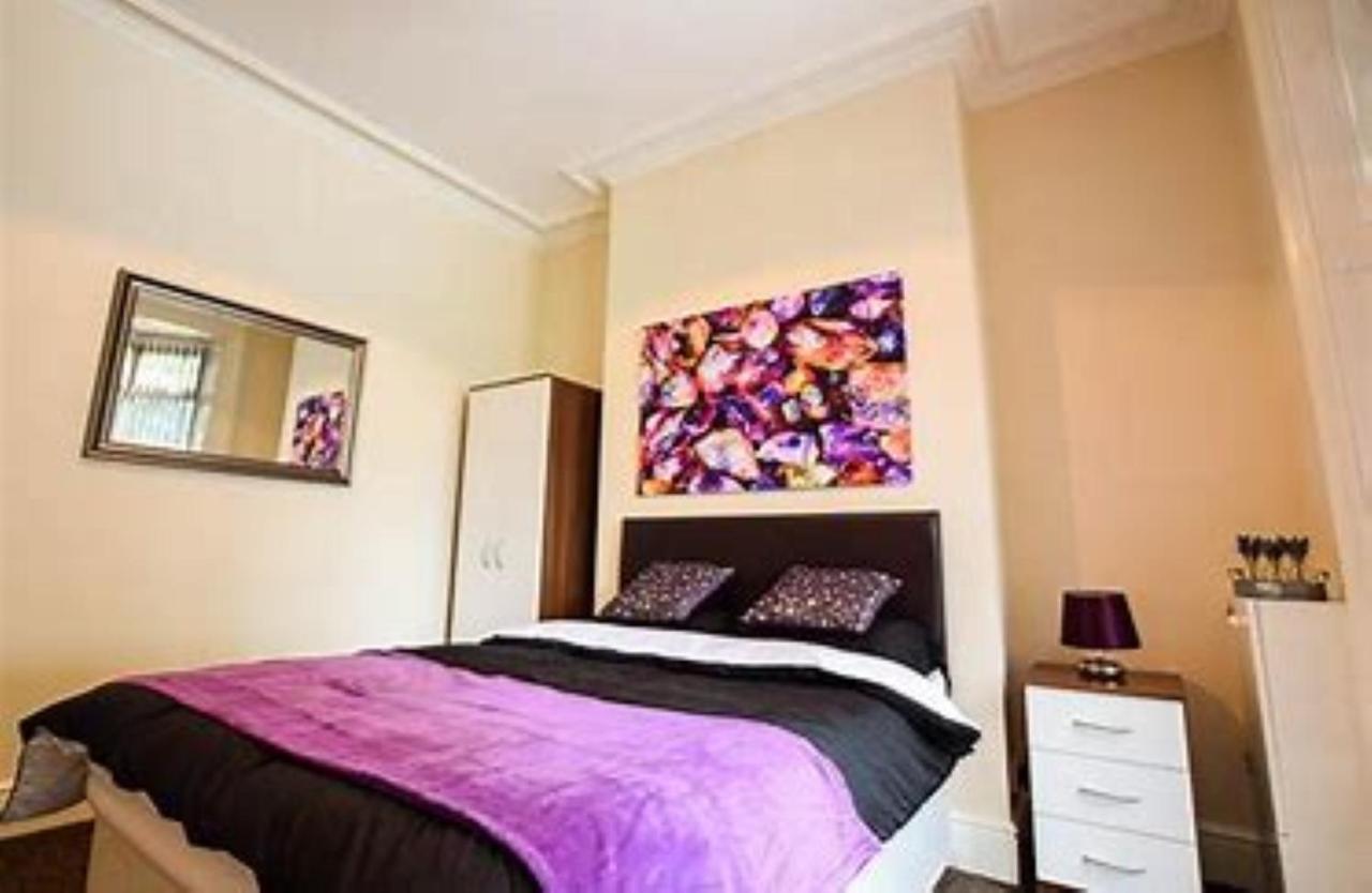 Hemel Short Stay เฮเมลเฮมพ์สเตด ภายนอก รูปภาพ